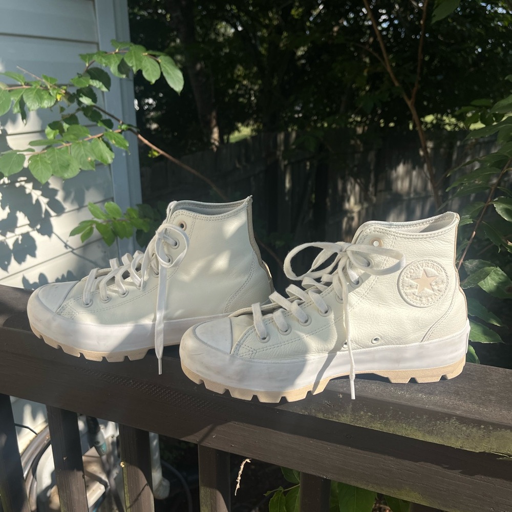 COPY - Womens Converse Chuck Taylor All Star Hi Lugged Sneaker